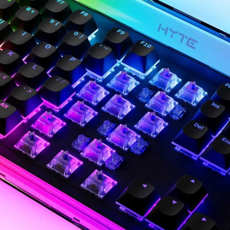 hyte-y70-snow-white-gabinete-atx-con-riser-pcie-40-incluido-no-incluye-lcd-cs-hyte-y70-ww (20).webp